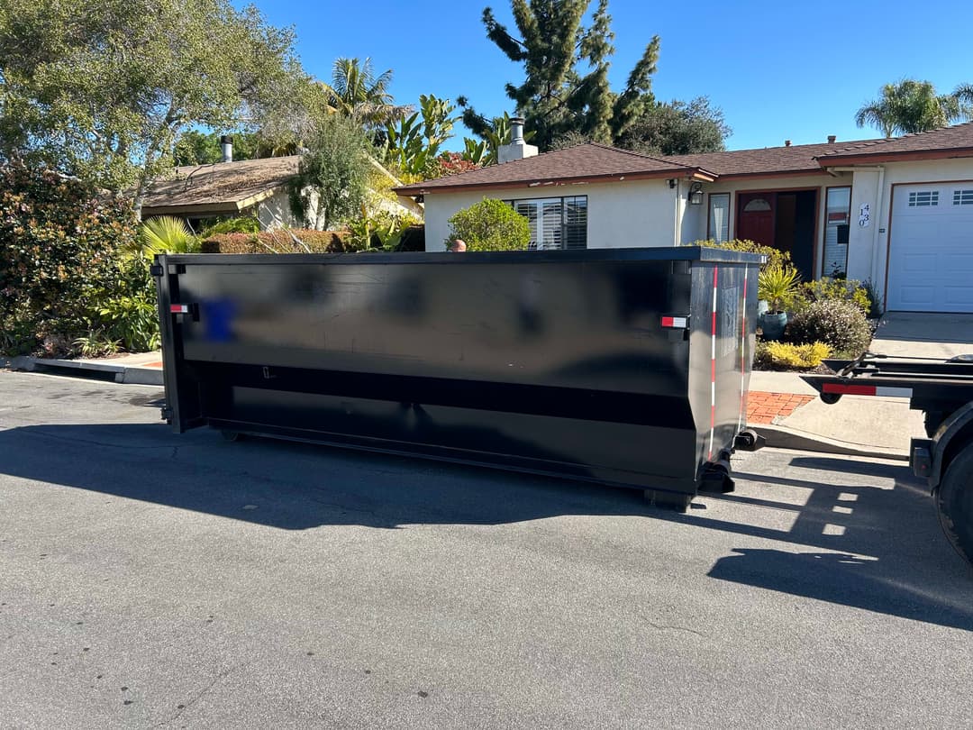 Roll off dumpster rental San Diego - Affordable waste management services
